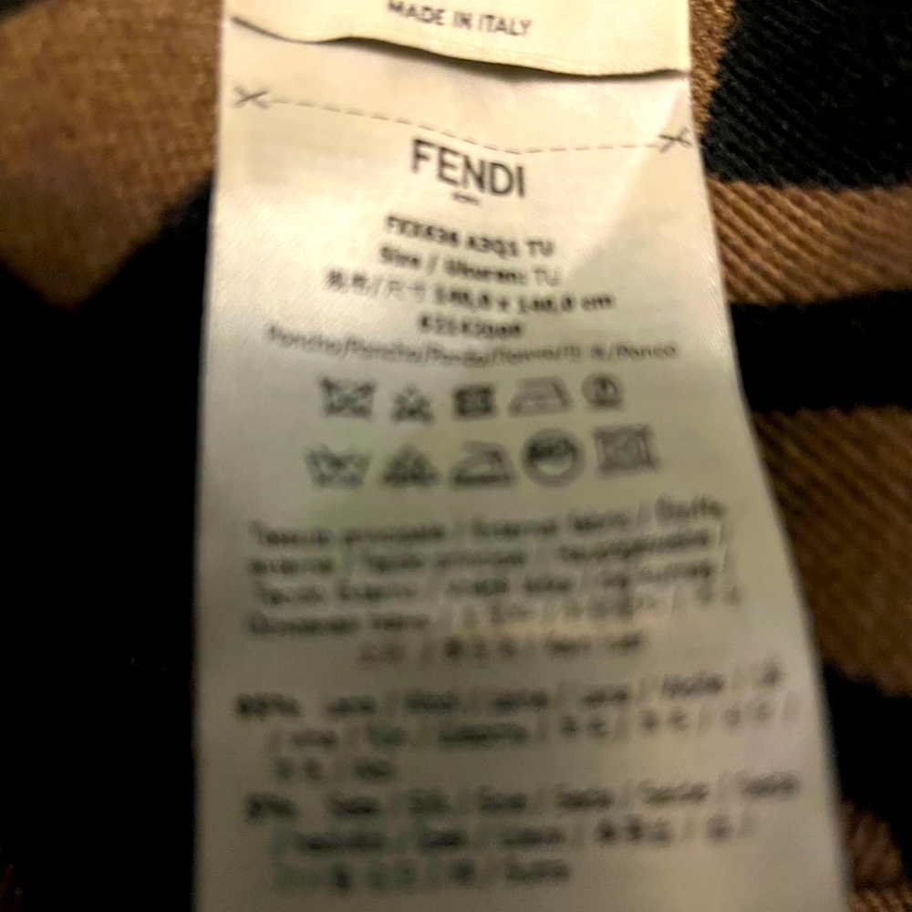 Fendi Poncho